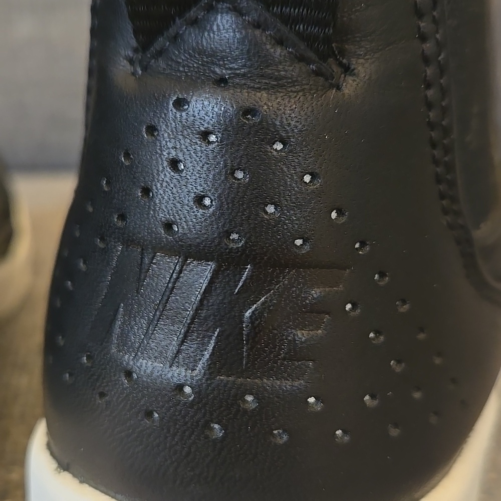 Nike Air Max Thea Mid Women Sneaker Boot Black/White SZ 7 - Picture 5 of 11